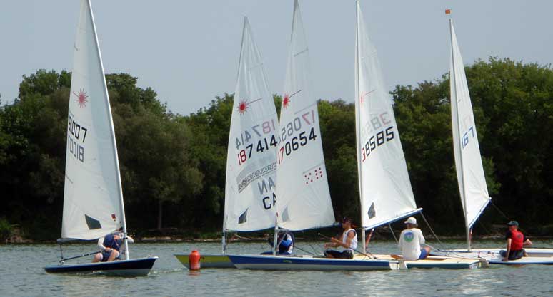 Racing a Schock 23